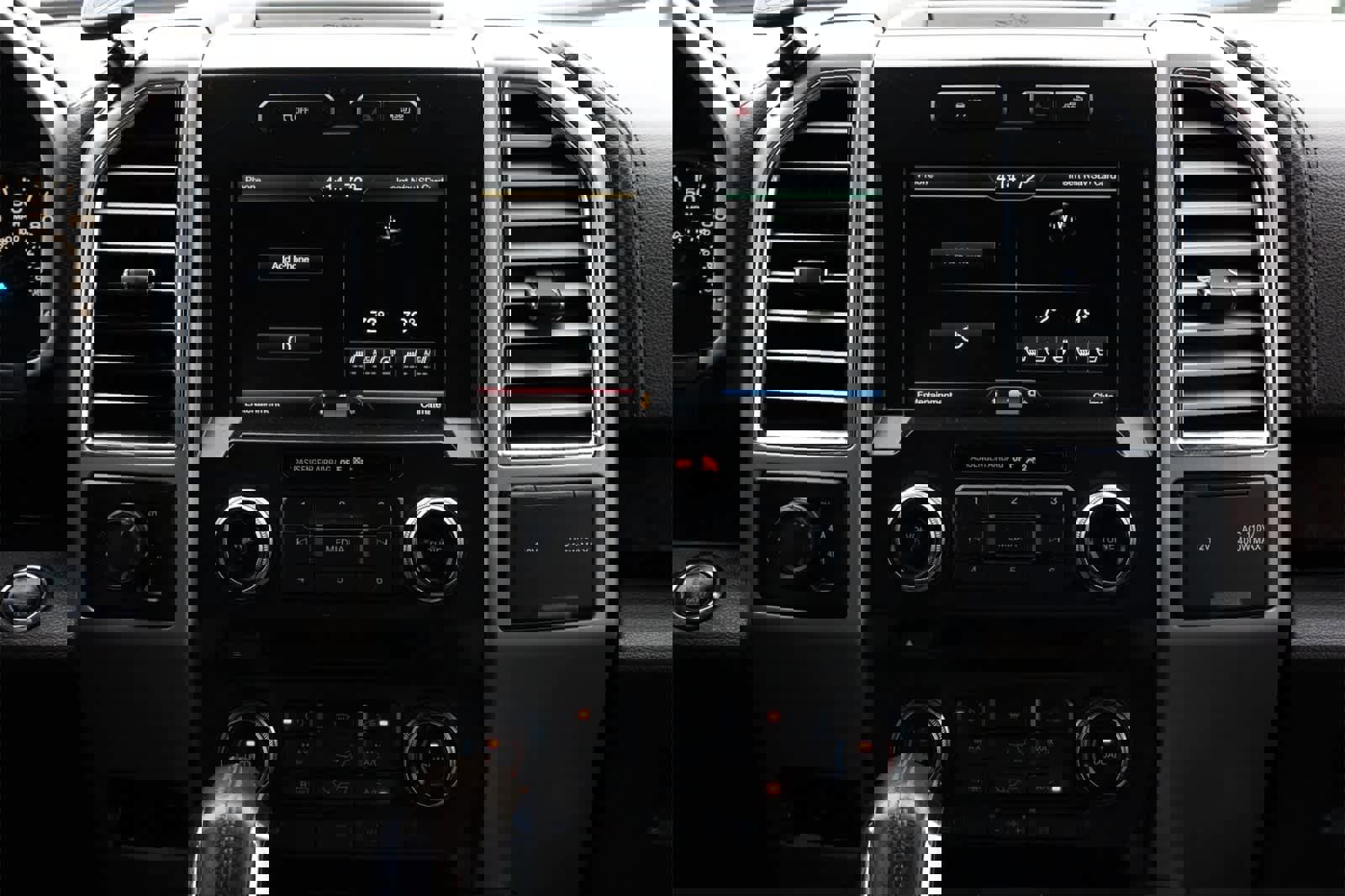 Used 2015 Ford F150 King Ranch w/ Equipment Group 601A Luxury image 13