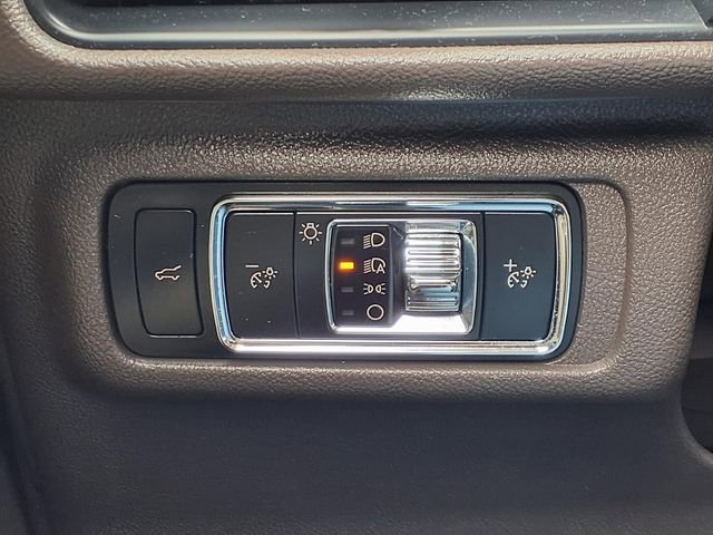 Certified 2024 Lincoln Corsair FWD image 16