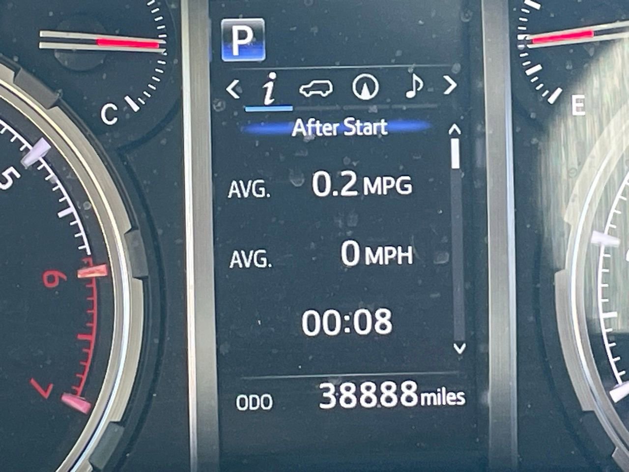 Used 2024 Toyota 4Runner TRD Sport w/ Technology Package image 9