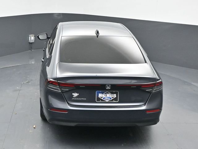 Used 2023 Honda Accord EX image 14