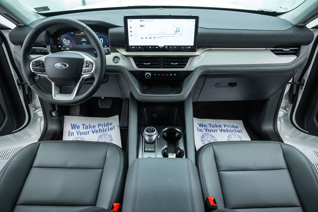 New 2026 Ford Explorer Active AWD/4WD image 23
