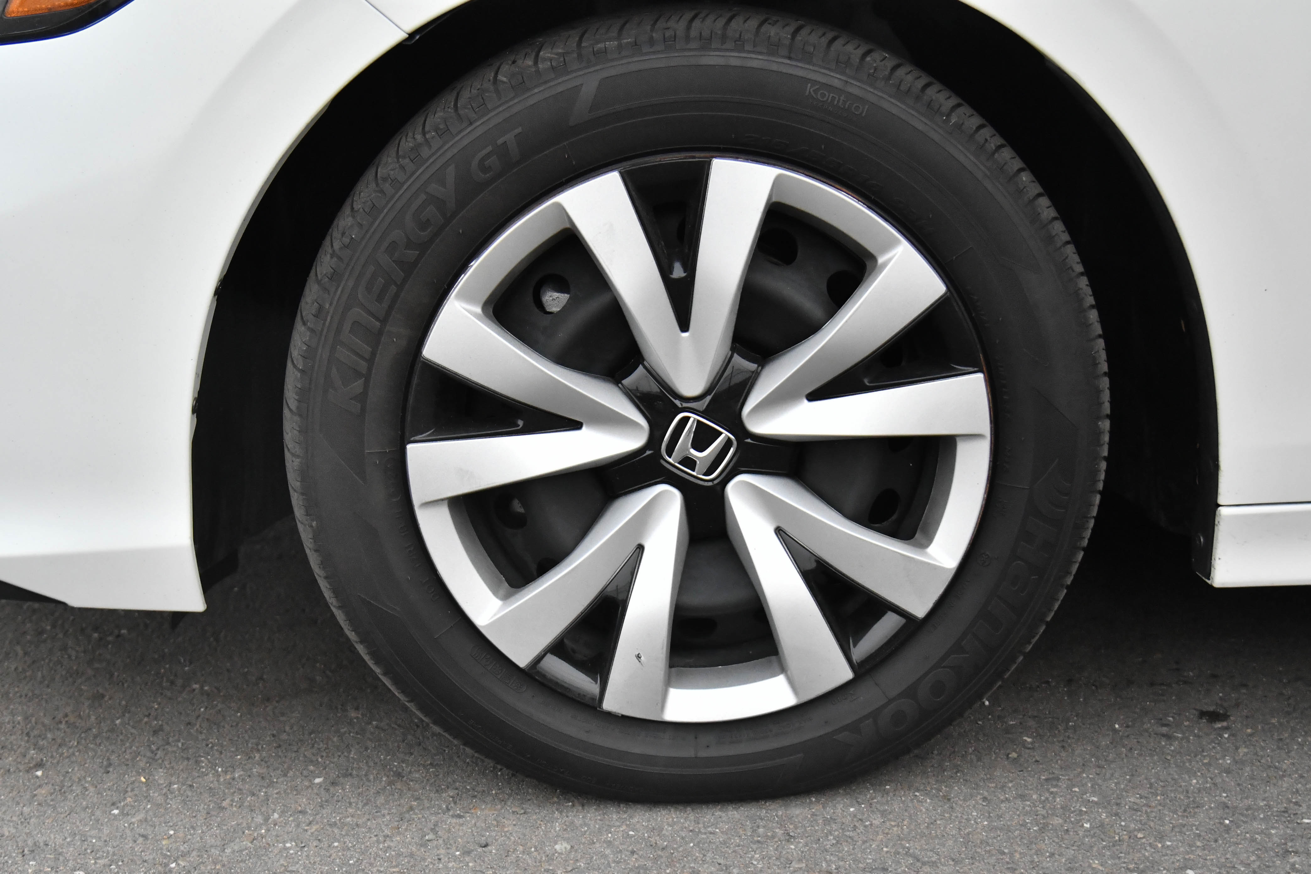 Used 2025 Honda Civic LX image 12