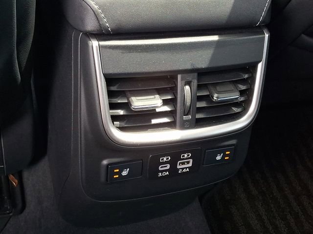 Used 2024 Subaru Outback Limited XT AWD/4WD image 11
