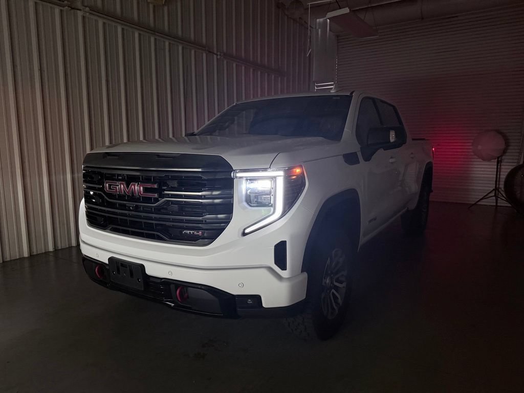 Used 2023 GMC Sierra 1500 AT4 AWD/4WD image 8