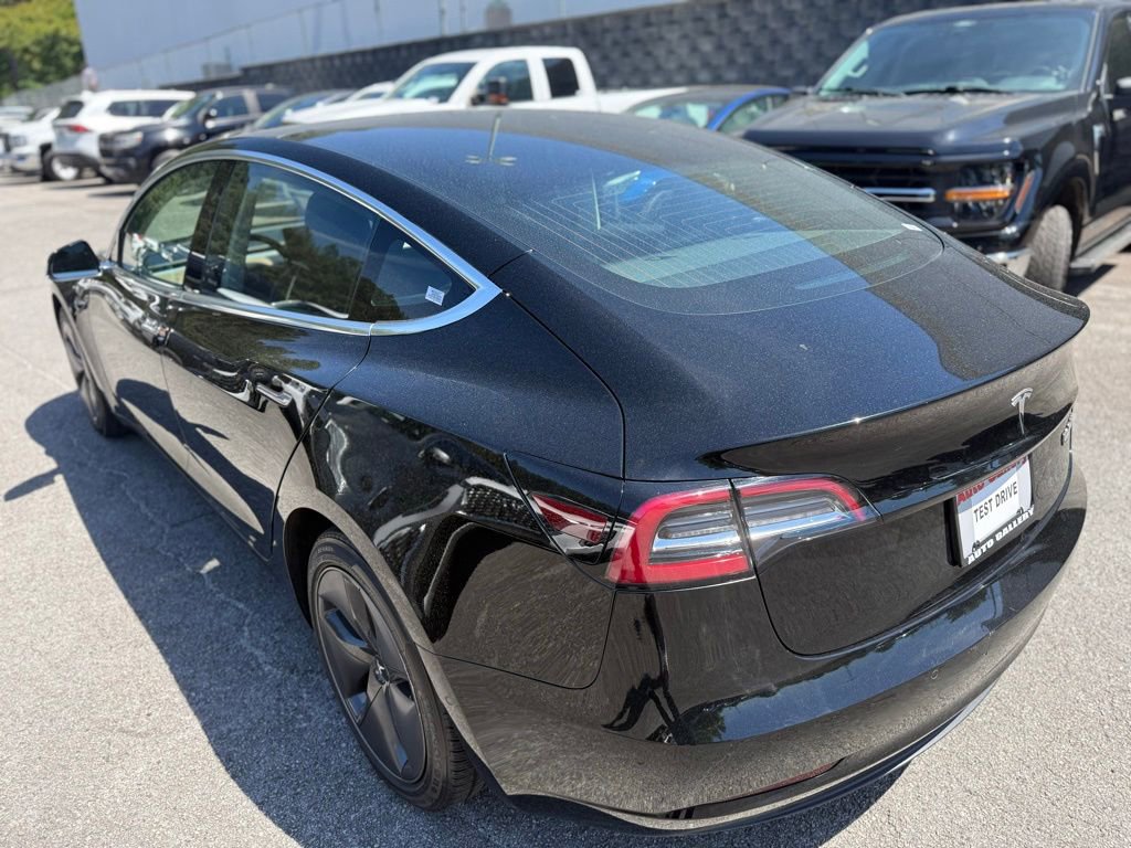 Used 2018 Tesla Model 3 Long Range AWD/4WD image 4