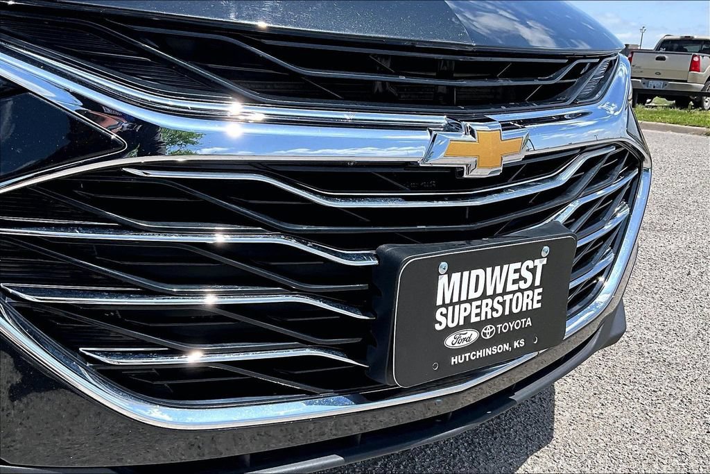 Used 2025 Chevrolet Malibu LT FWD image 28
