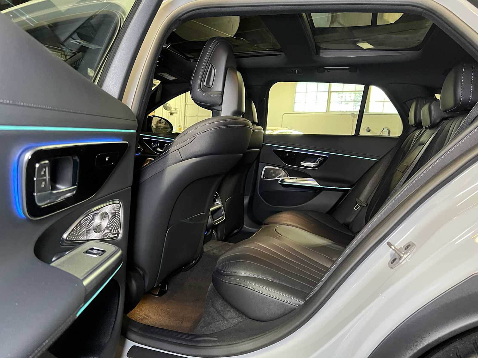 New 2026 Mercedes-Benz E 450 4MATIC All-Terrain Wagon image 17