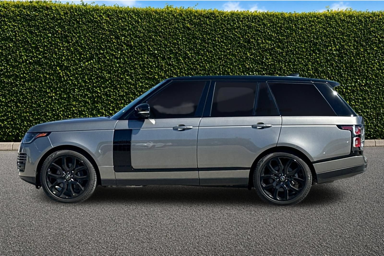 Used 2021 Land Rover Range Rover P525 Westminster Edition AWD/4WD image 7