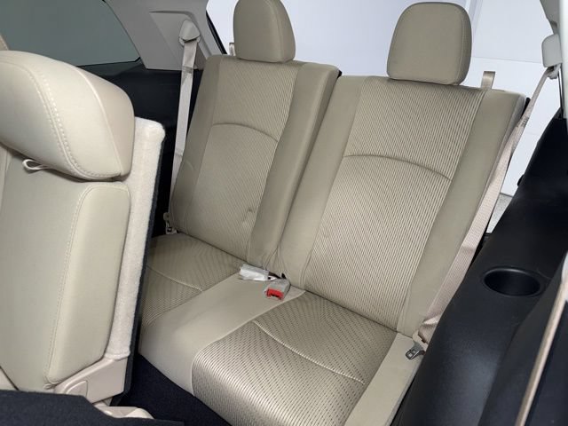 Used 2018 Dodge Journey SXT w/ Safe & Sound Group FWD image 25