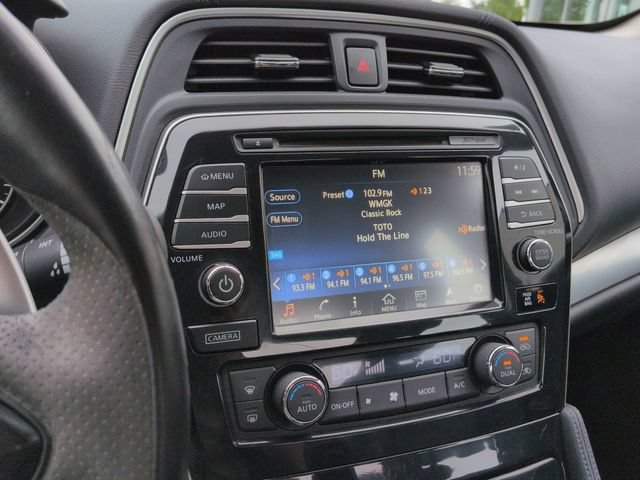 Used 2016 Nissan Maxima SR w/ Midnight Edition FWD image 15