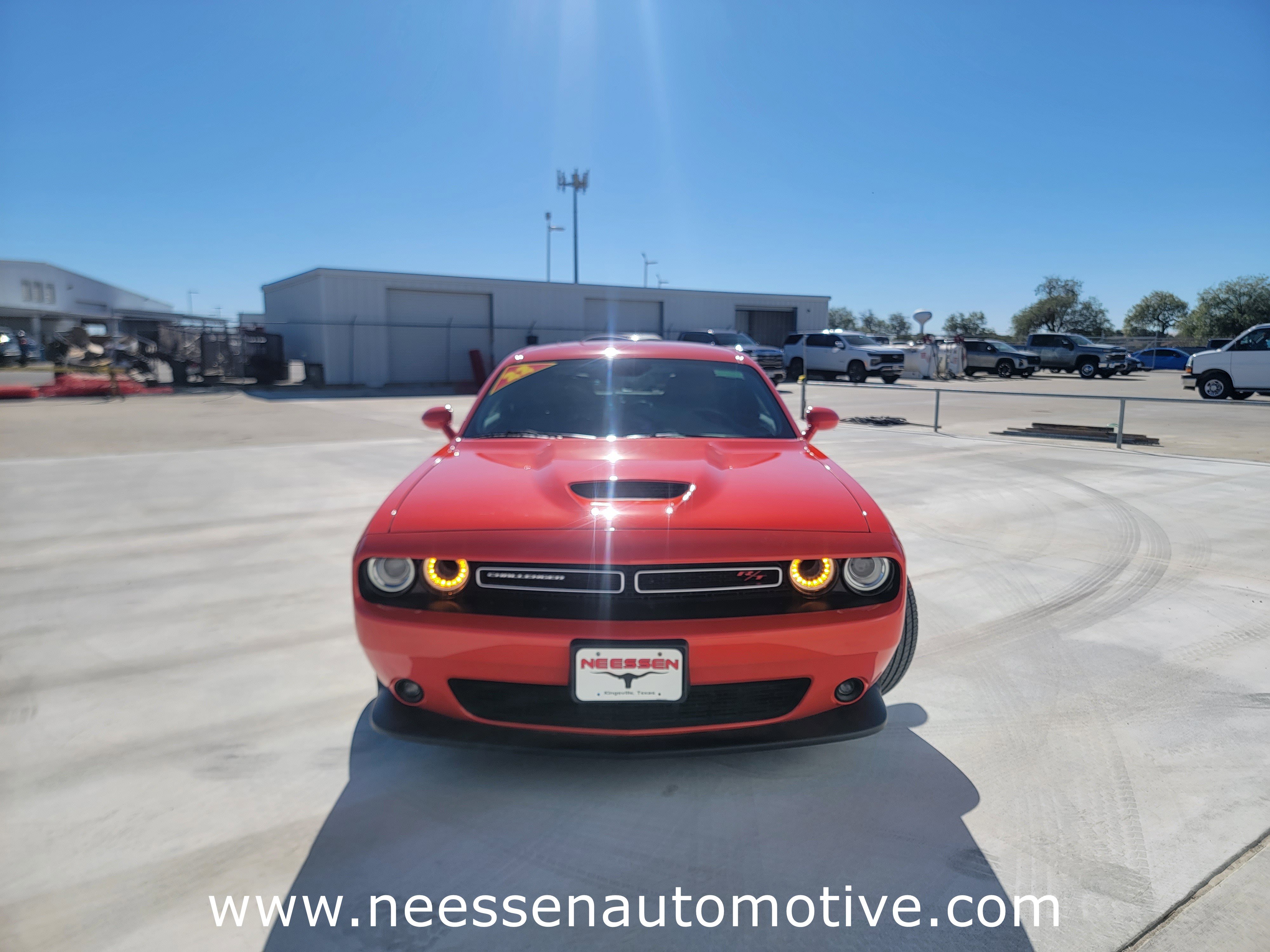 Used 2022 Dodge Challenger R/T w/ Plus Package image 2