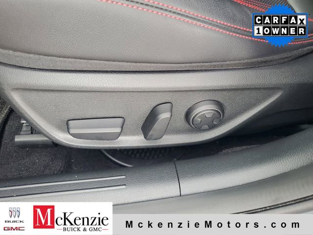 Used 2023 Genesis G70 2.0T w/ Sport Prestige Package RWD image 7