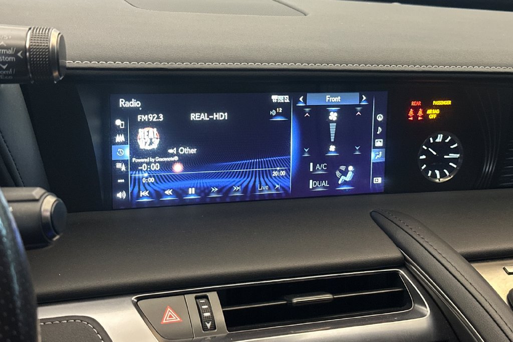 Used 2018 Lexus LC 500 Coupe RWD image 17