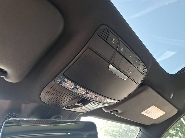 Used 2023 Mercedes-Benz E 350 4MATIC Sedan image 31