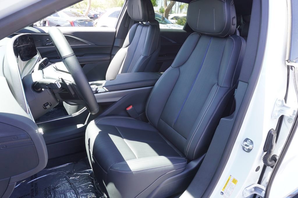 New 2025 Cadillac Lyriq Sport AWD/4WD image 13