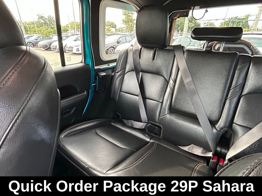 Used 2024 Jeep Wrangler Unlimited Sahara w/ Technology Group AWD/4WD image 12