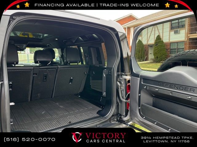 Used 2022 Land Rover Defender 110 X-Dynamic SE image 14