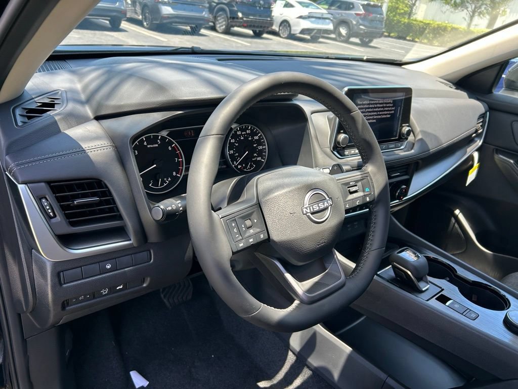 New 2026 Nissan Rogue SV AWD/4WD image 22