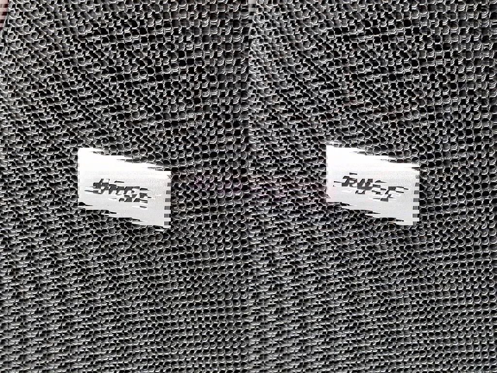 Used 2022 Chevrolet Suburban LT AWD/4WD image 22