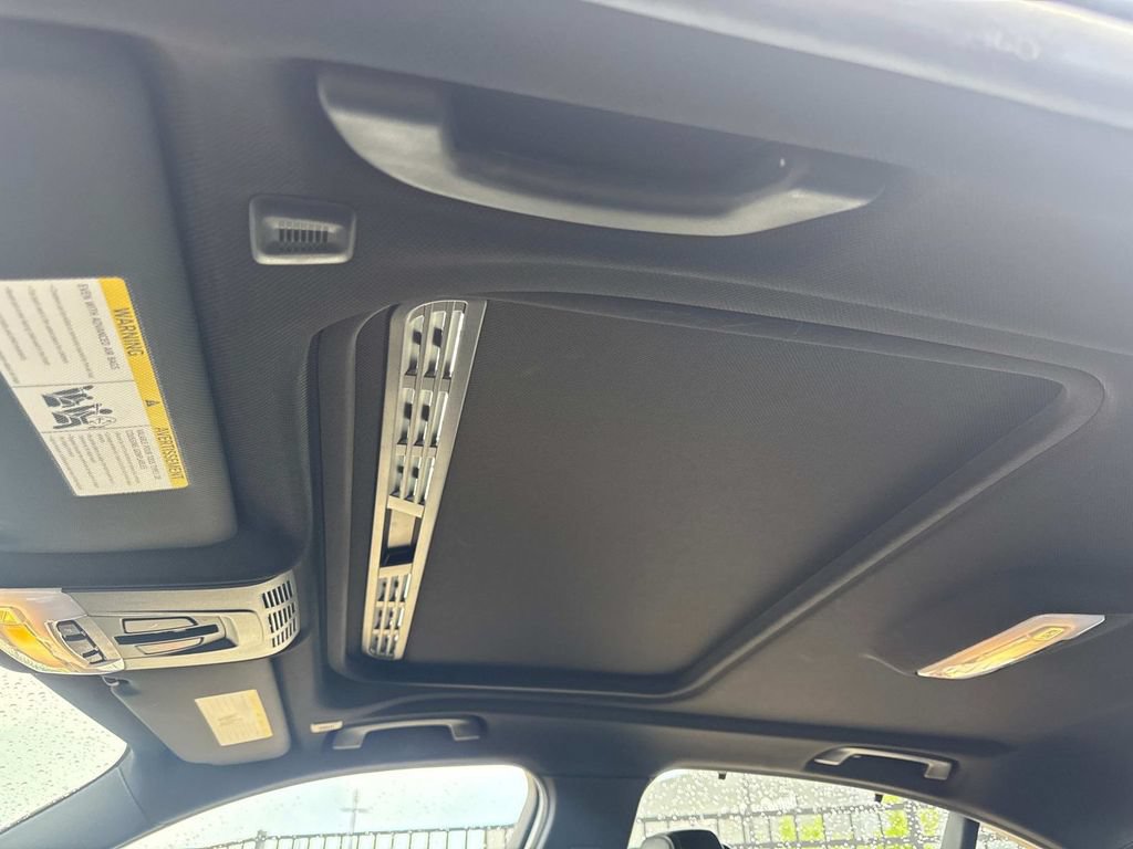 Used 2018 BMW M3 RWD image 20