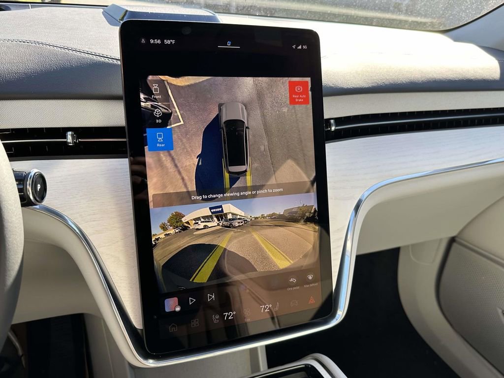 New 2025 Volvo EX90 Plus w/ Protection Package Premier image 4