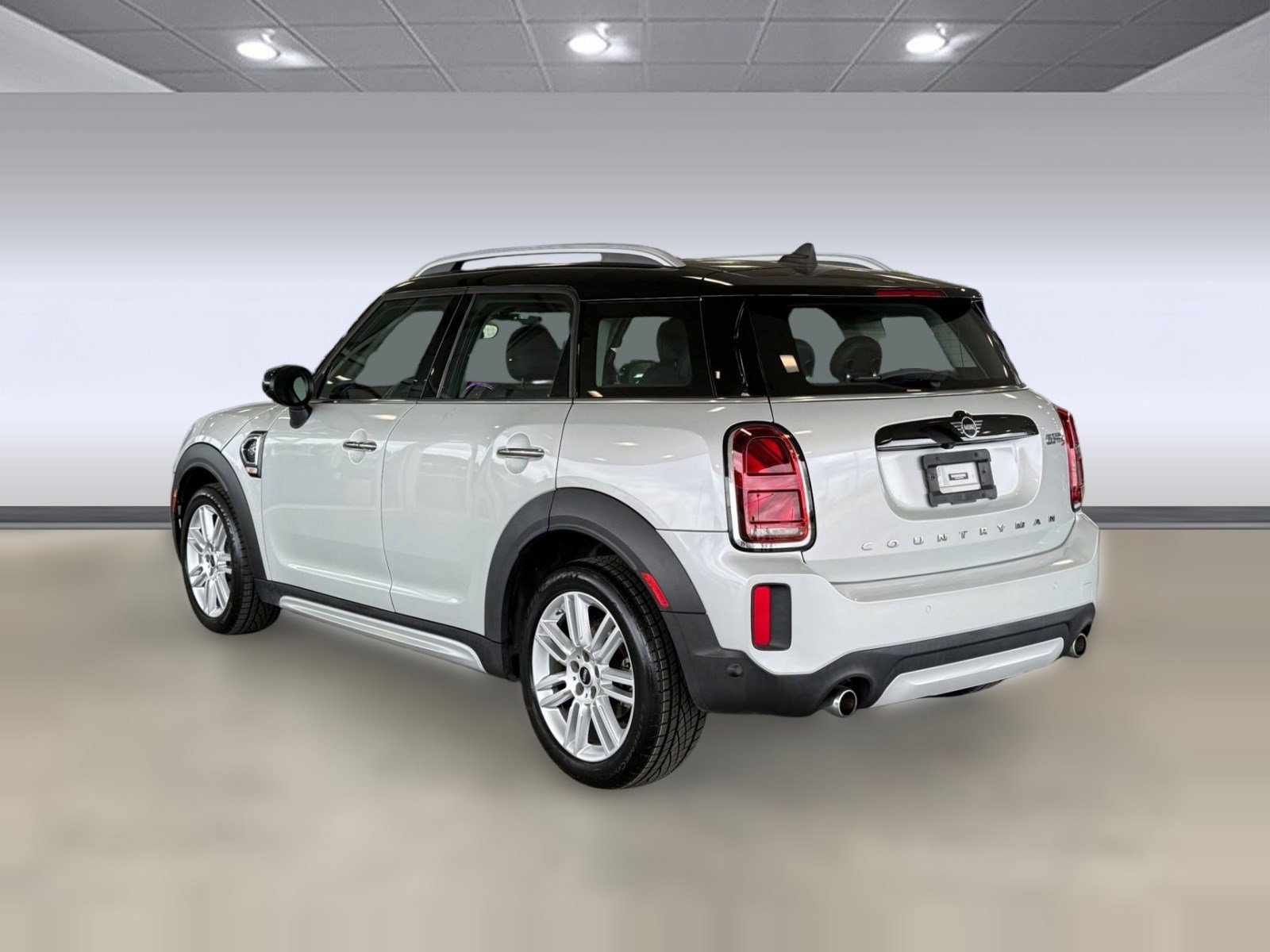 Used 2023 MINI Cooper Countryman S FWD image 3