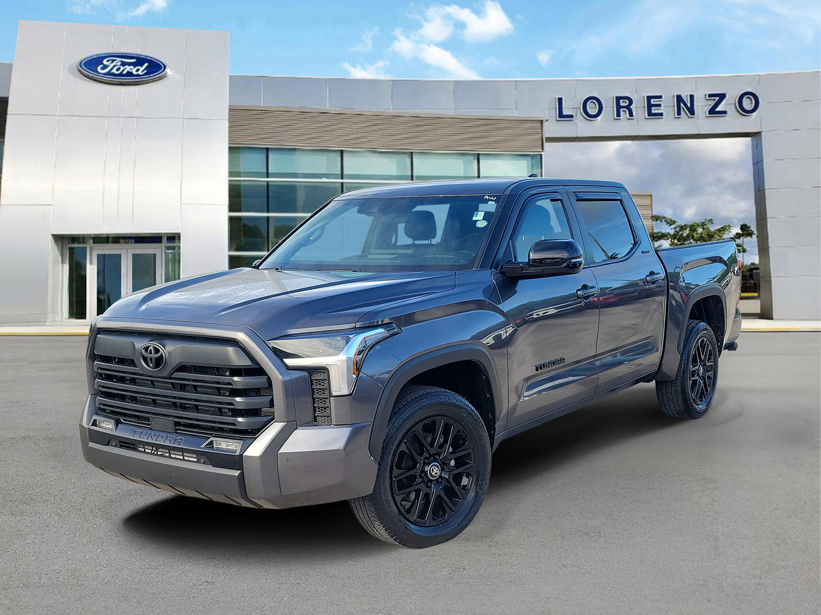 Used 2025 Toyota Tundra Limited w/ Nightshade Package AWD/4WD 360° Tour