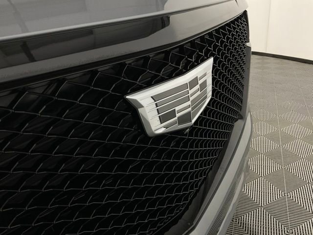 Used 2021 Cadillac Escalade Sport w/ LPO, ONYX Package image 9