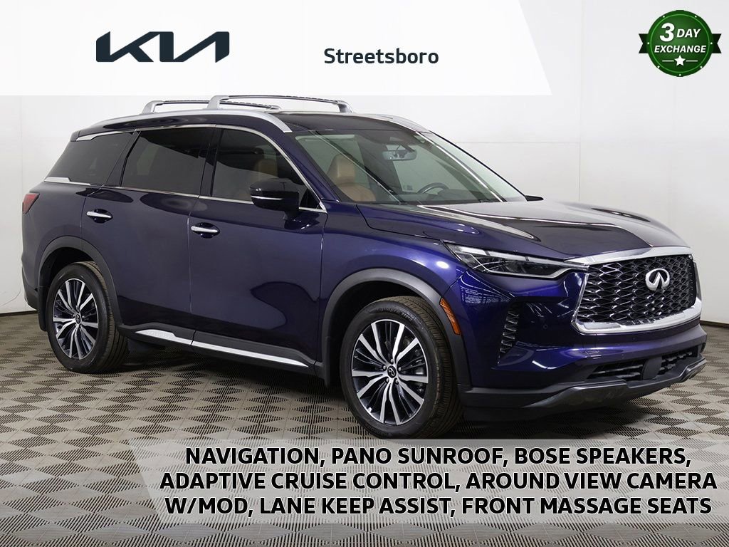 Used 2023 INFINITI QX60 Sensory w/ Cargo Package image 1