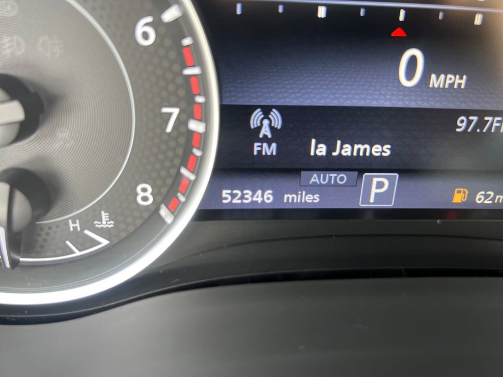 Used 2021 Nissan Armada SL w/ Captain's Chairs Package image 17