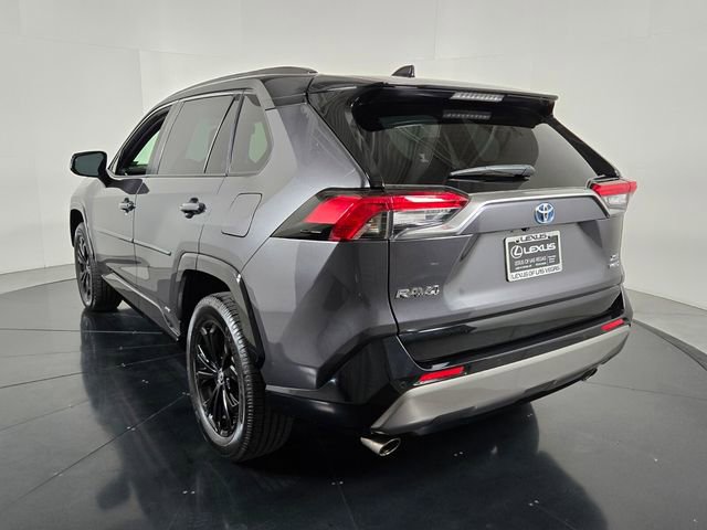 Used 2023 Toyota RAV4 XSE AWD/4WD image 4