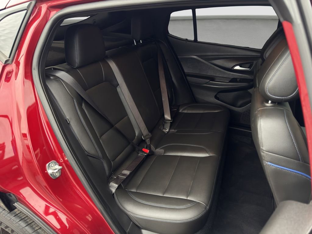 Used 2024 Buick Envista Sport Touring w/ Convenience II Package image 19