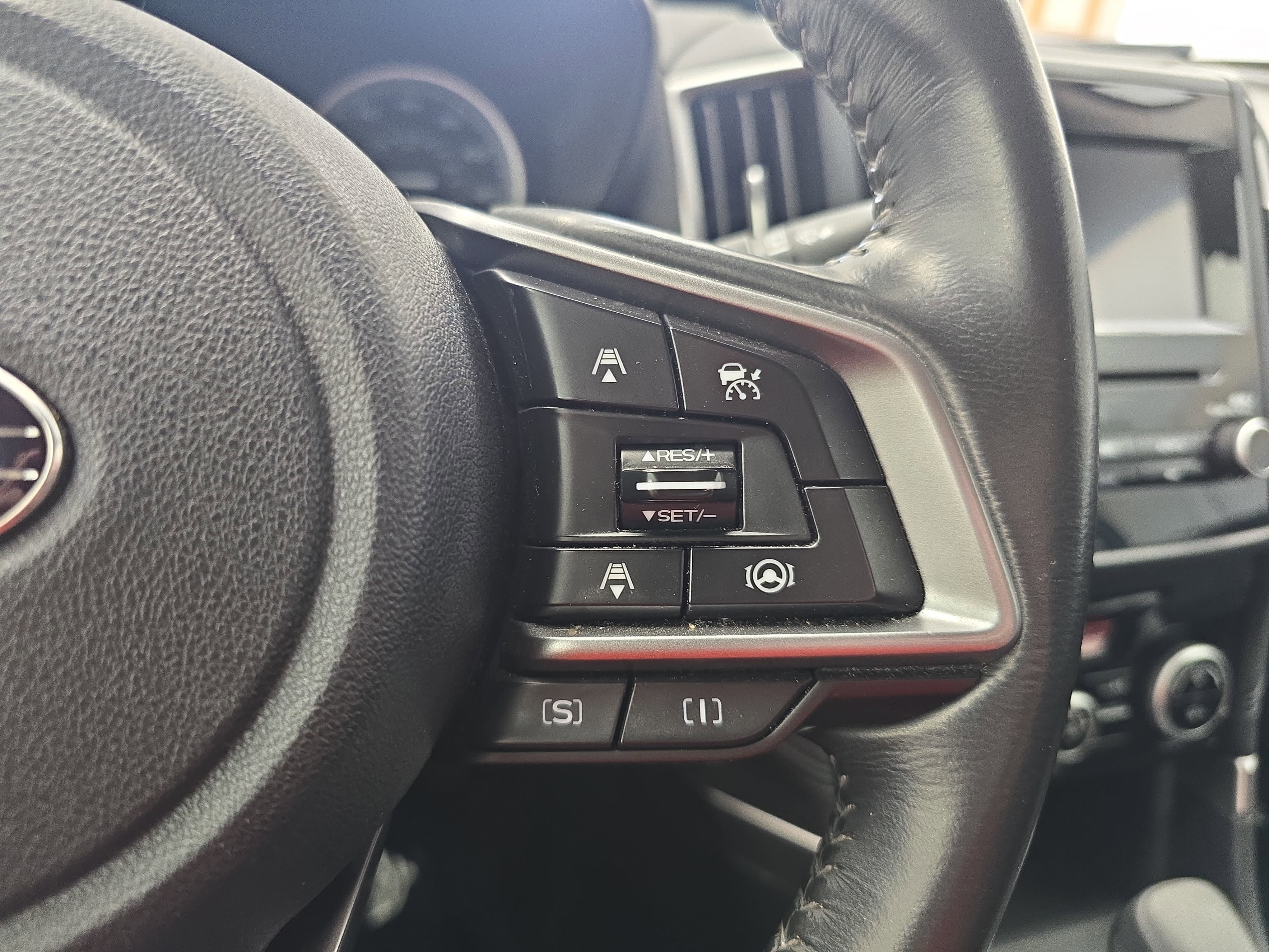 Used 2020 Subaru Forester Premium image 18