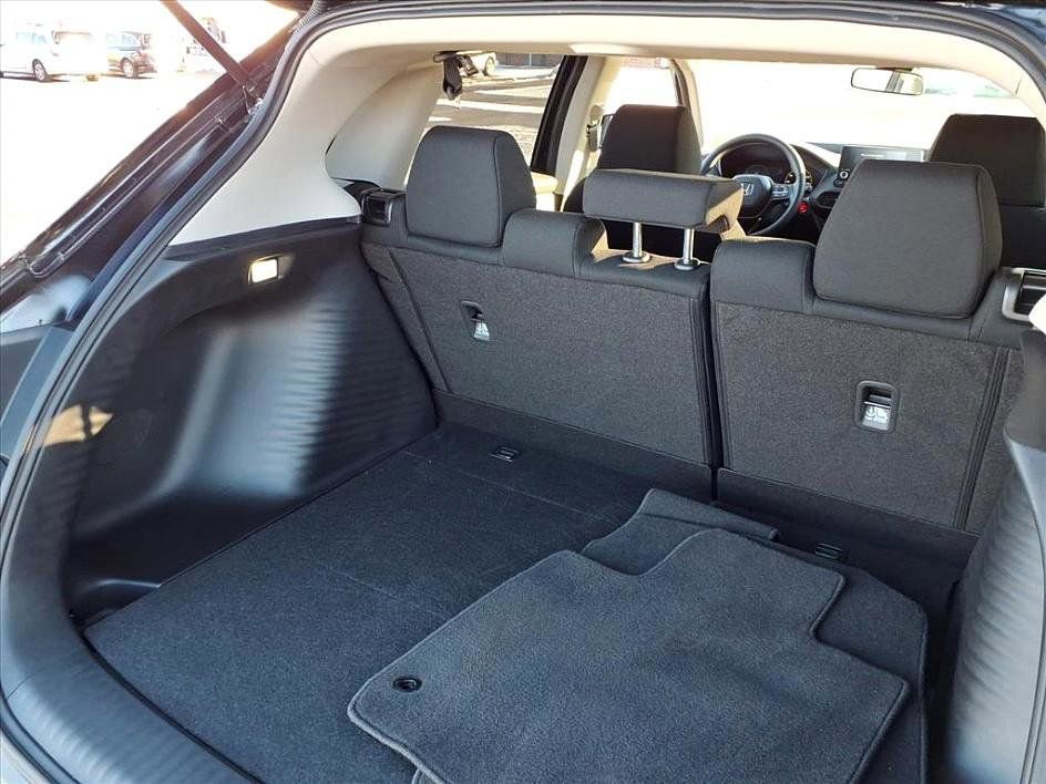 Used 2024 Honda HR-V LX image 19