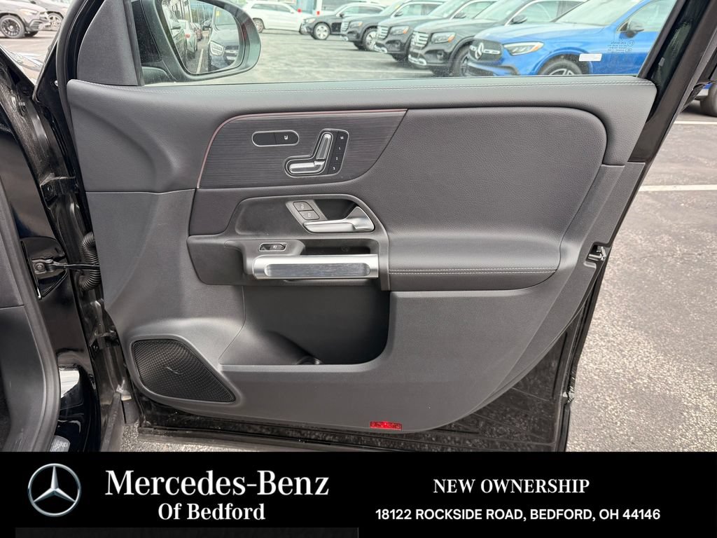 New 2026 Mercedes-Benz GLB 250 4MATIC image 28