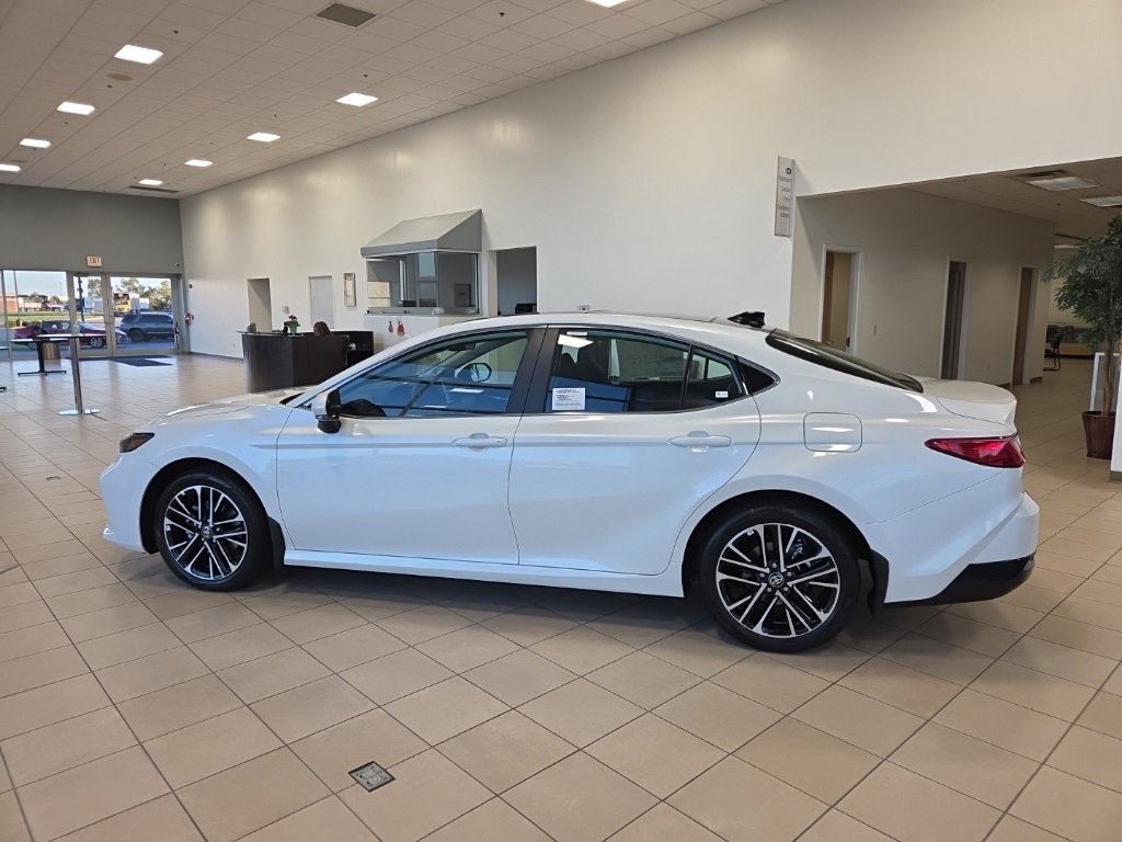 New 2026 Toyota Camry XLE image 9