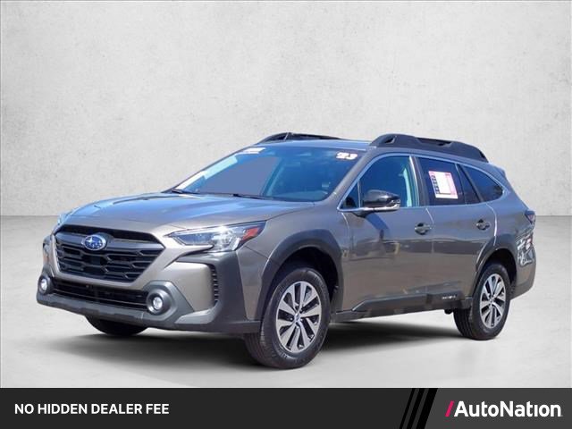 Used 2023 Subaru Outback Premium AWD/4WD image 1