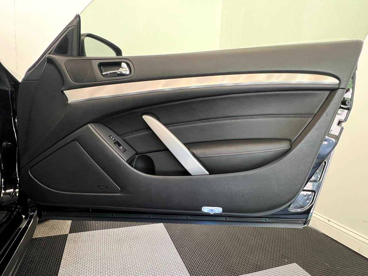 Used 2014 INFINITI Q60 AWD Coupe w/ Premium Package image 10