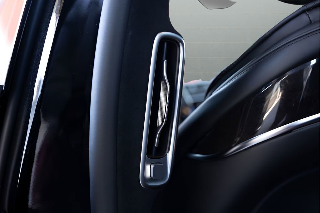 Used 2022 Mercedes-Benz S 580 4MATIC Sedan w/ AMG Line Package image 56