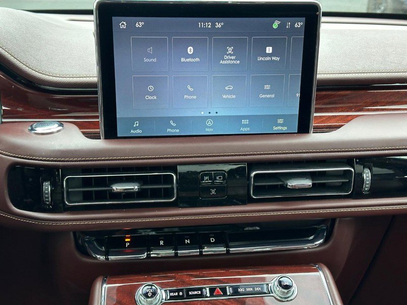 Certified 2023 Lincoln Aviator Black Label w/ Dynamic Handling Package image 19