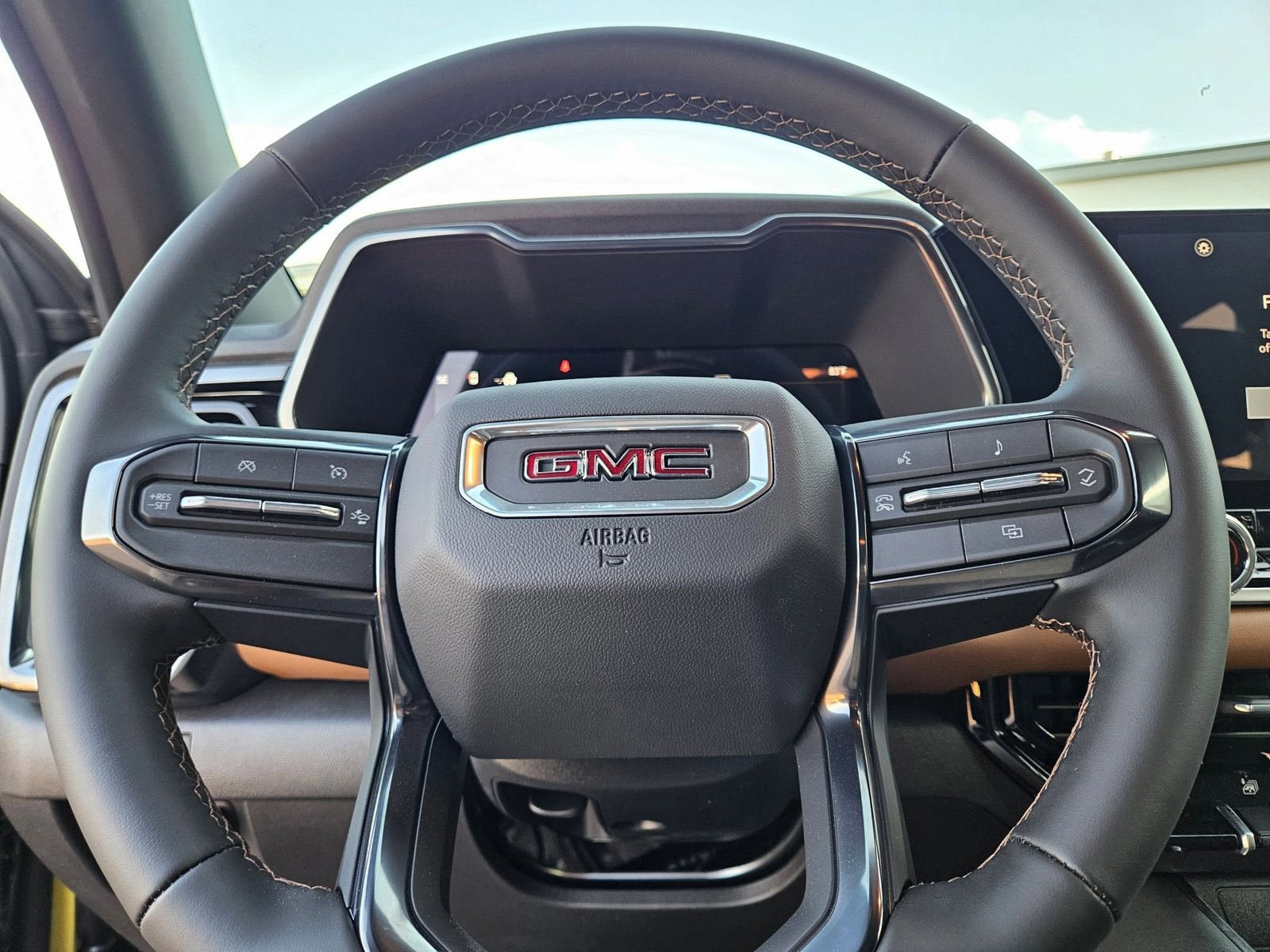 New 2026 GMC Canyon AT4 AWD/4WD image 11