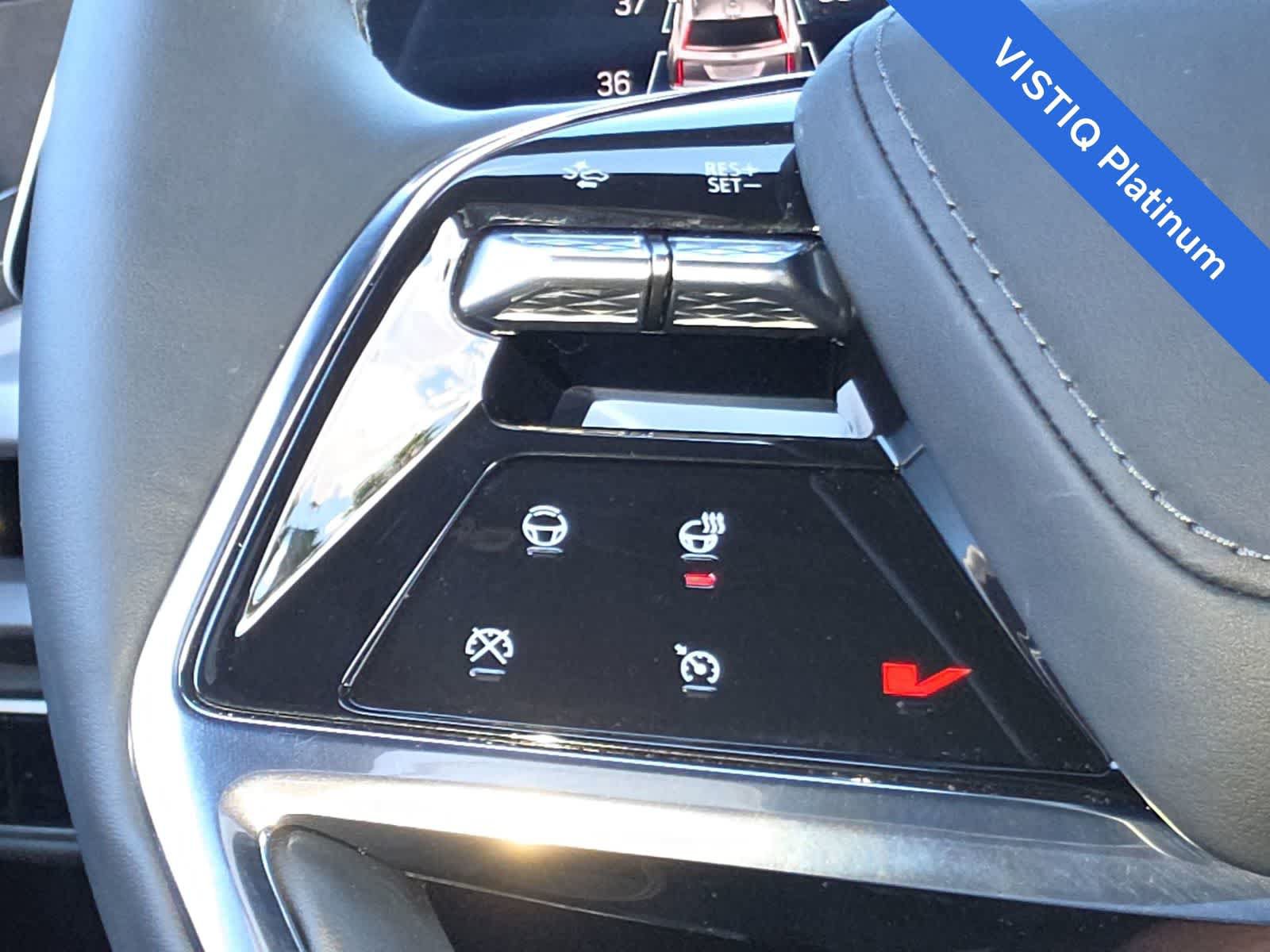 Used 2026 Cadillac Vistiq Platinum w/ LPO, Floor Liner Package AWD/4WD image 27