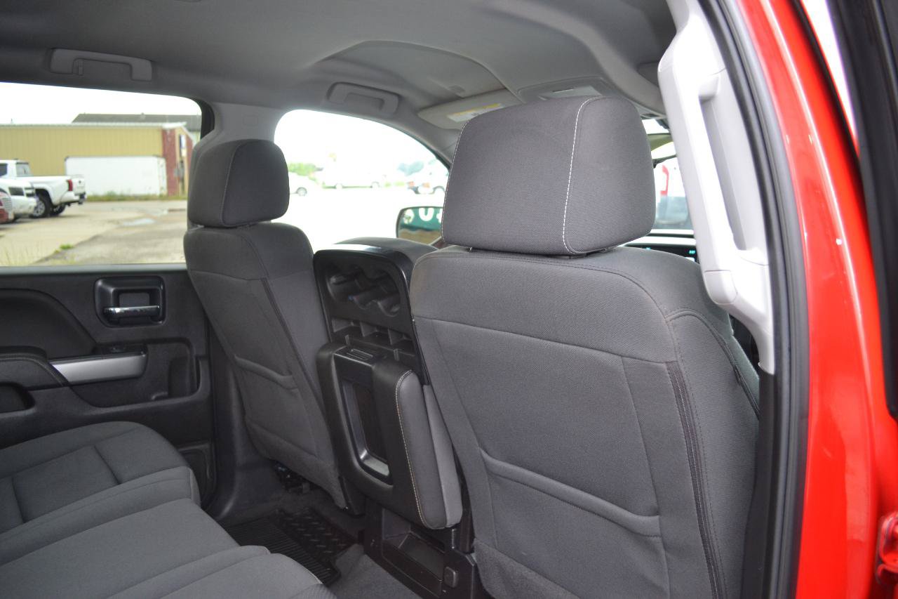 Used 2018 Chevrolet Silverado 1500 LT w/ Texas Edition AWD/4WD image 35