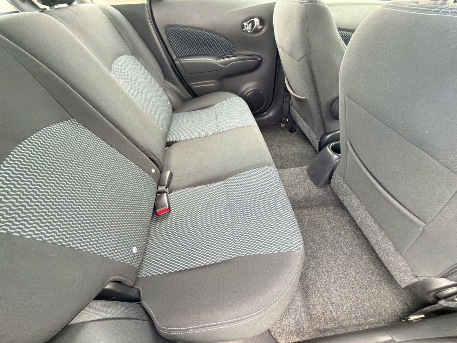 Used 2014 Nissan Versa Note SV FWD image 31