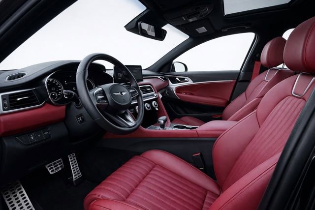 Used 2023 Genesis G70 2.0T w/ Sport Prestige Package image 10