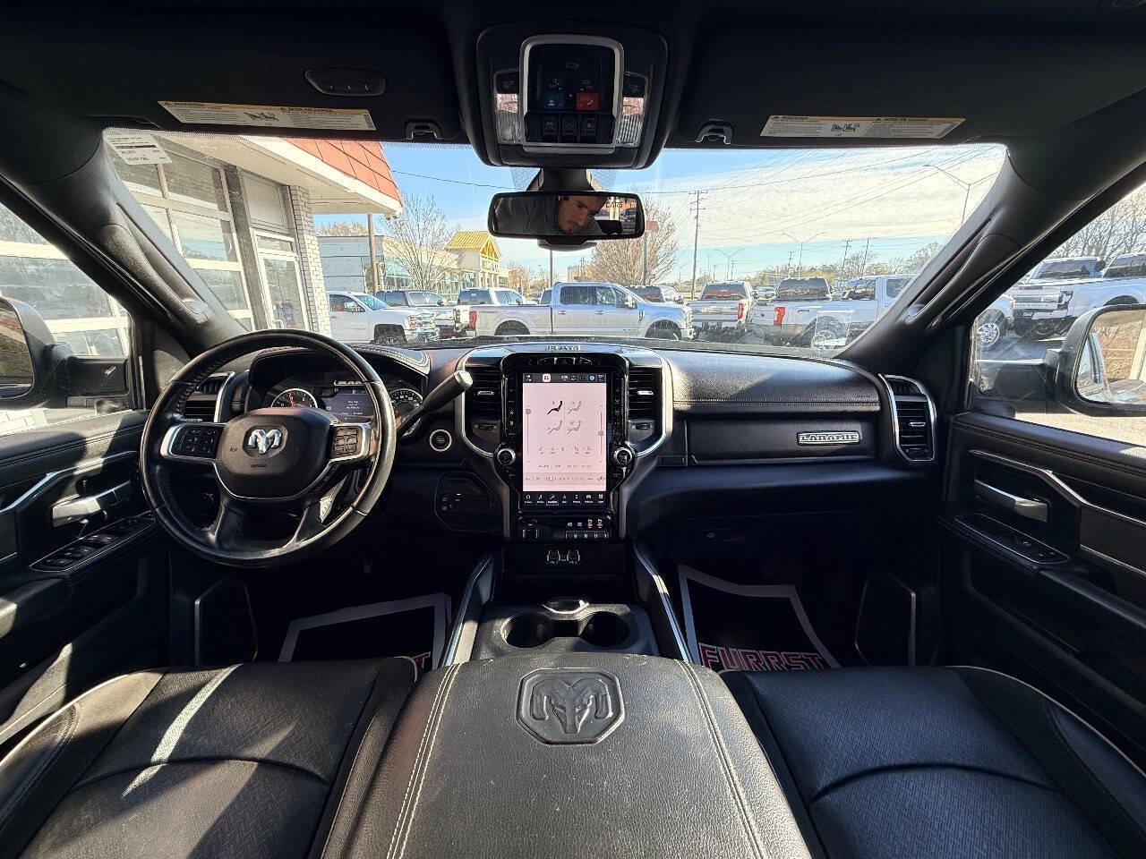 Used 2022 RAM 2500 Laramie w/ Night Edition image 31