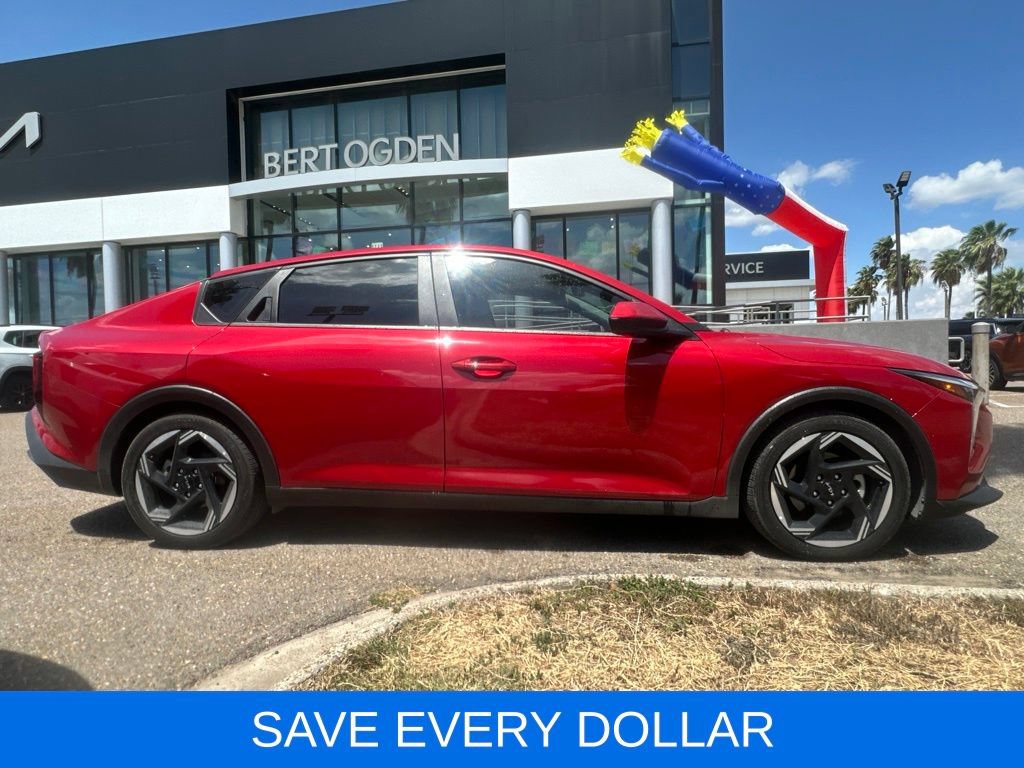 Used 2025 Kia K4 EX FWD image 3