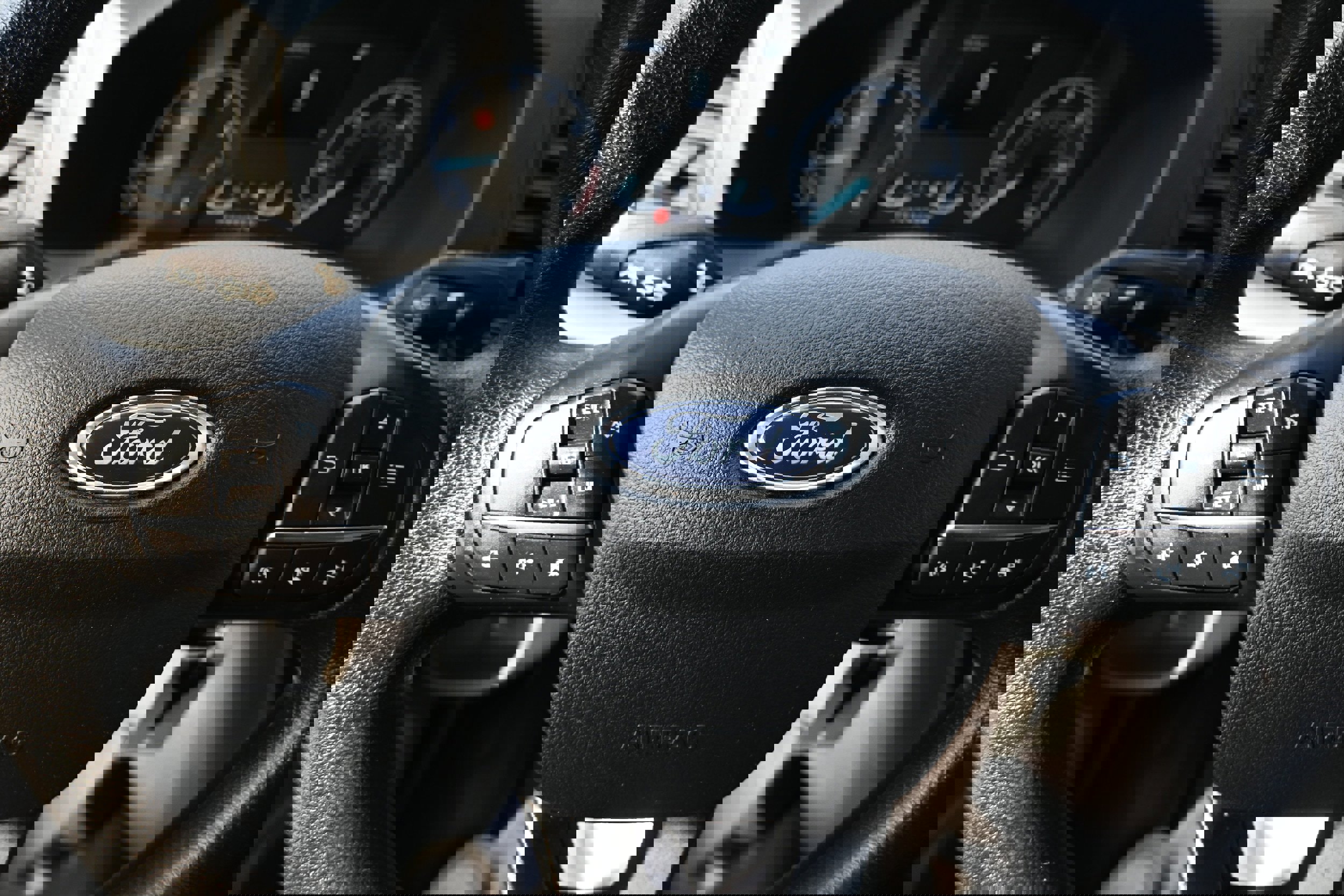 Used 2020 Ford Transit 150 Low Roof w/ Exterior Upgrade Package image 10