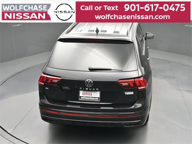 Used 2022 Volkswagen Tiguan SE R-Line image 33