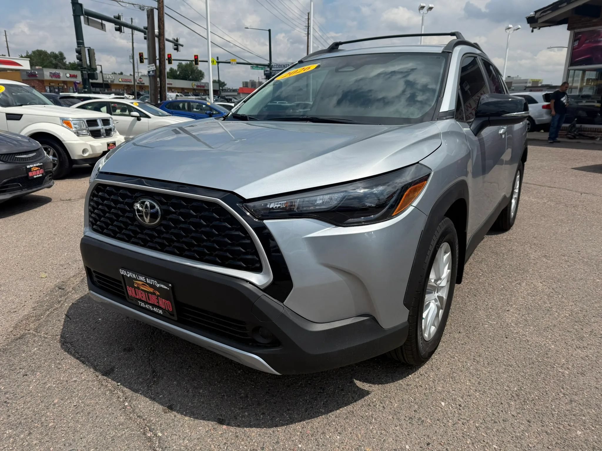 Used 2026 Toyota Corolla Cross LE FWD image 4